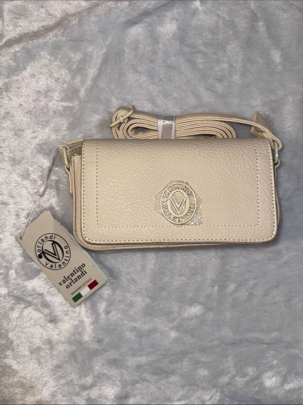 NWT Valentino Orlandi Cream Pebbled Crossbody Purse